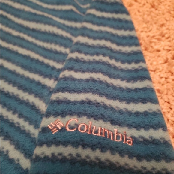 Columbia light weight fleece top - Picture 2 of 3
